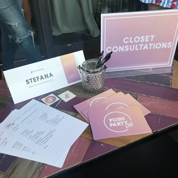 POSH PARTY LIVE @NYC!! What a Blast!! 😍♥️ - Picture 2 of 8